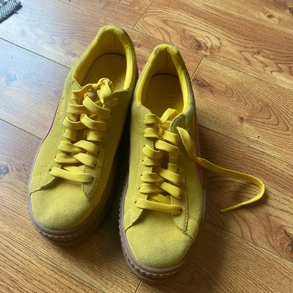 Puma x Rihanna Fenty Cleated Creeper shoes women 8.5 yellow - Picture 2 of 4